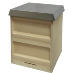 Zanderbeute mit 2 Zargen und 20 Rähmchen